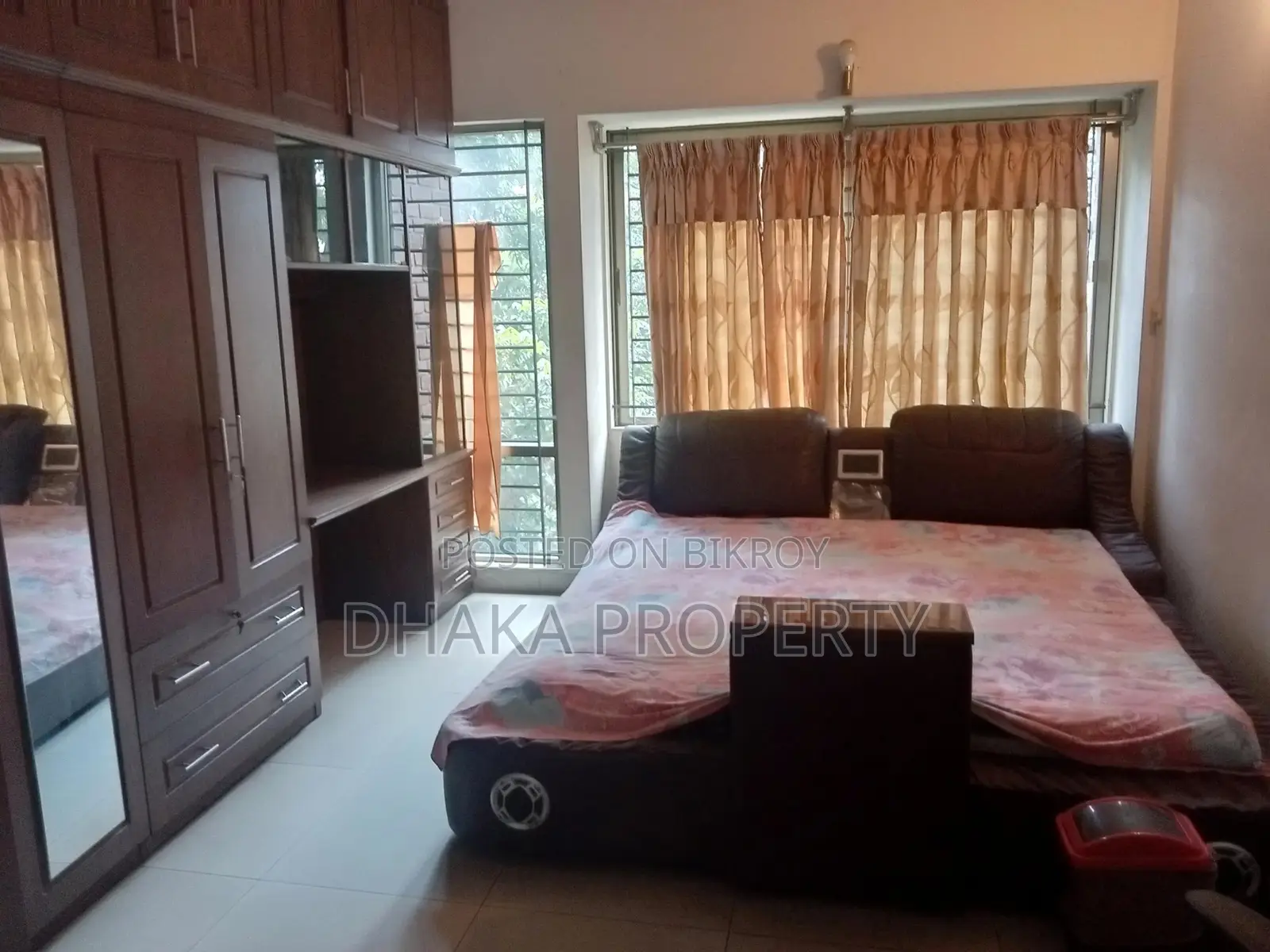 বনানীতে এক্সক্লুসিভ ফুল-ফার্নিশড অ্যাপার্টমেন্ট ভাড়া