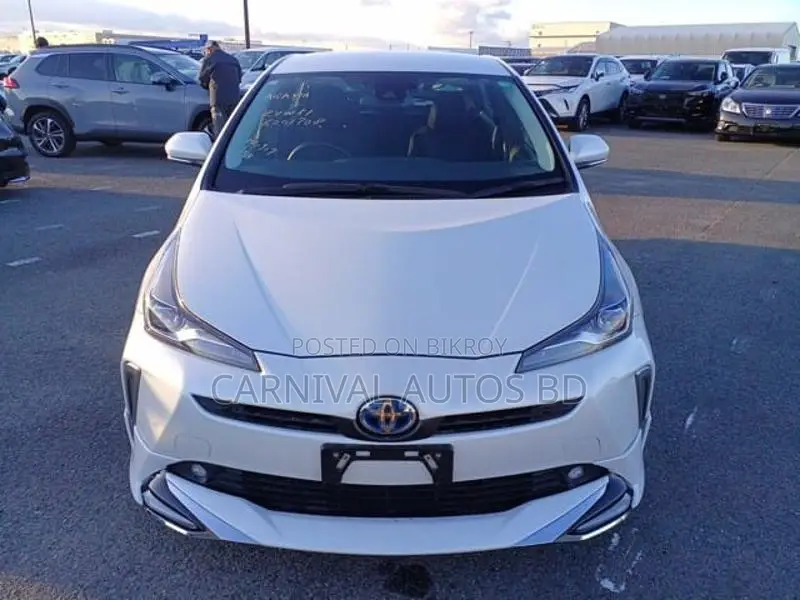 Toyota Prius S SAFETY PLUS 2021