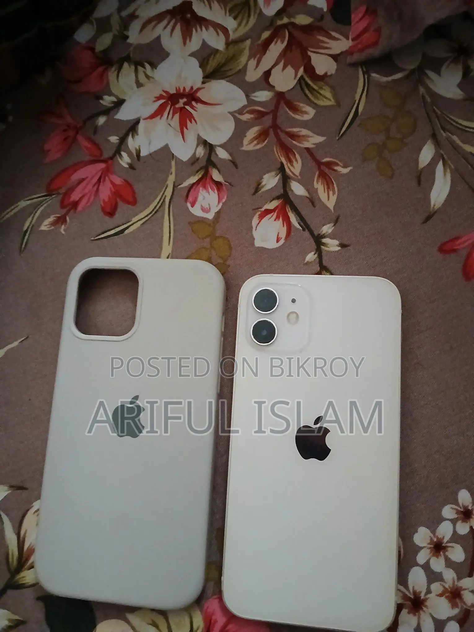 Apple iPhone 12 (Used)