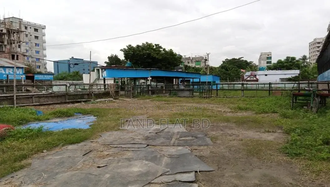 1750 SFT Flat for Sale at Ghatarchar Laboni Point in Riverview Project