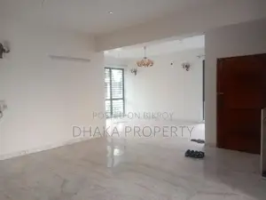 Un-Furnished 2520-Sqft Nice Flat Rent in Gulshan