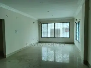 গুলশানে ২৪০০ বর্গফুটের অফিস ভাড়া