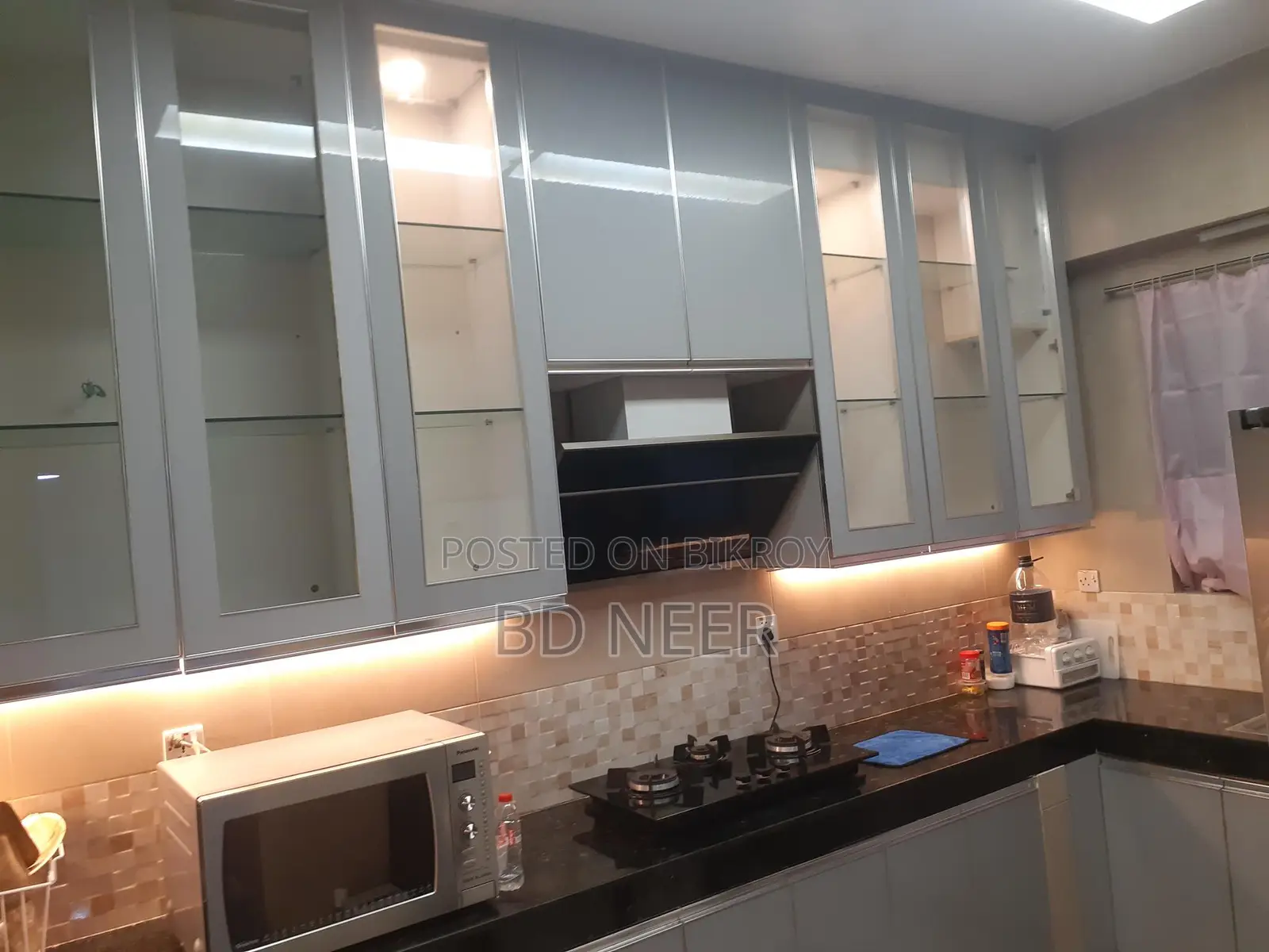 Fully Furnished 4 Bedroom Flat Rent in Gulshan-2