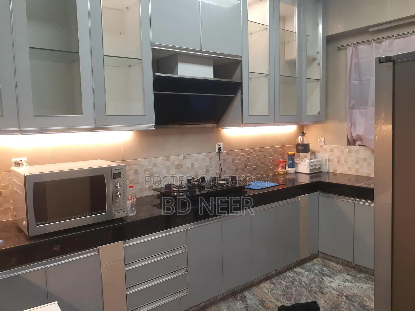 Fully Furnished 4 Bedroom Flat Rent in Gulshan-2