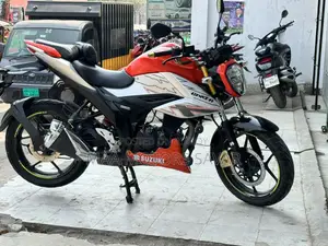 Suzuki Gixxer FI Disc in Fresh Condition 2024