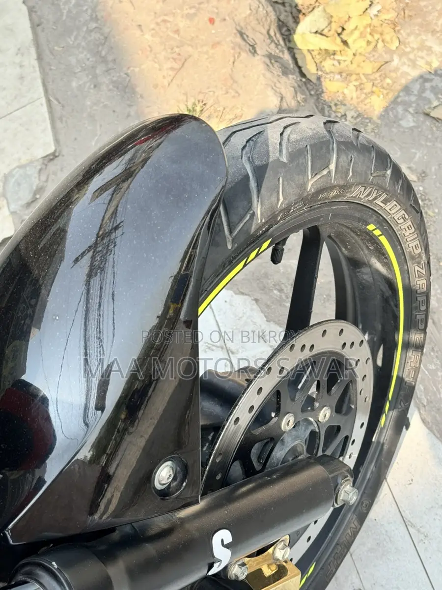 Suzuki Gixxer FI Disc in Fresh Condition 2024
