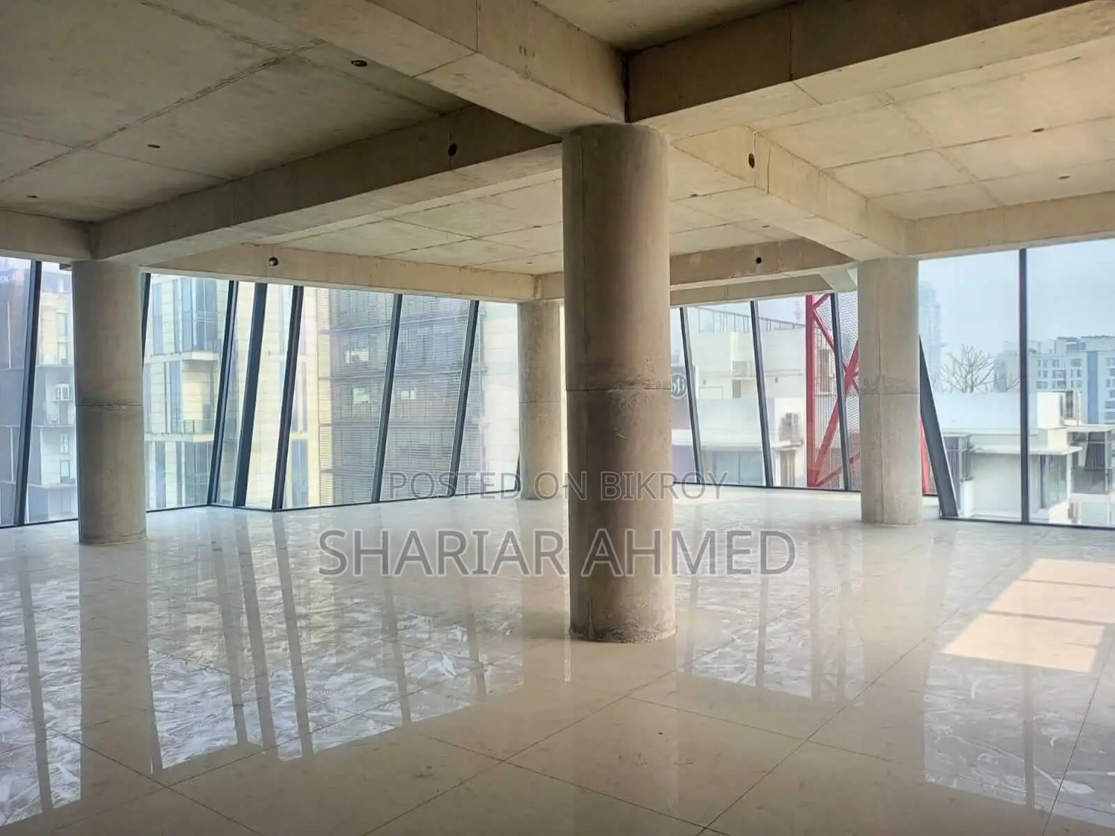 4200 Sqft Exclusive Commercial Property Rent Gulshan Avenue