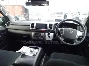 Toyota Hiace SUPAR GL BLACK 2020