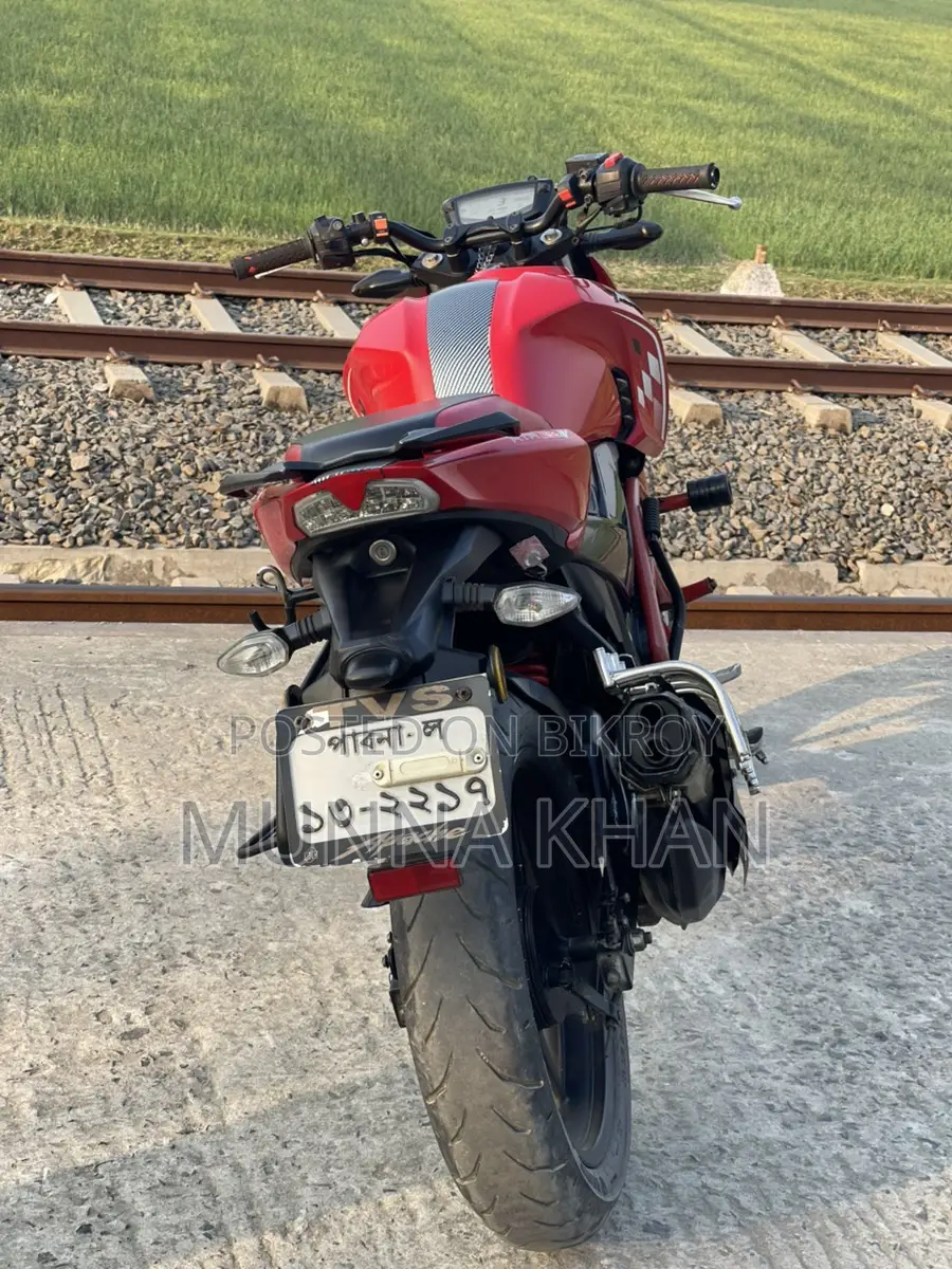 TVS Apache RTR 160 ` 2023