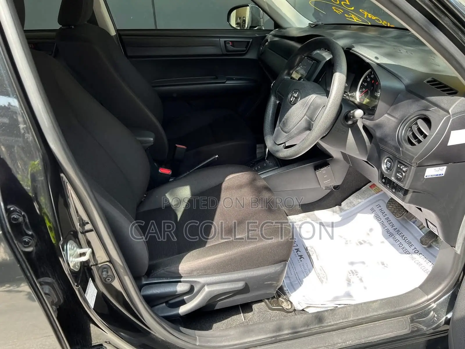 Toyota Axio Ex Non Hybrid Black 2020