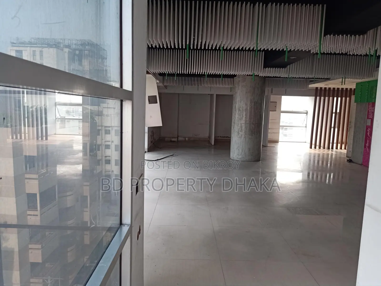 2750 Sqft Nice Open Office Space Rent in Banani