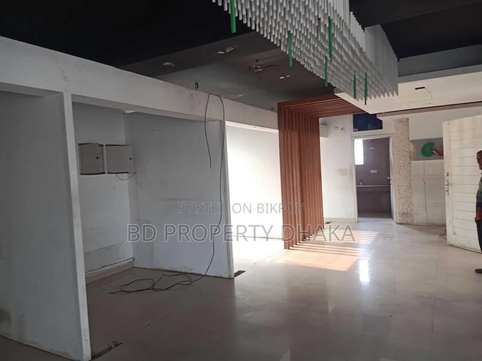 2750 Sqft Nice Open Office Space Rent in Banani