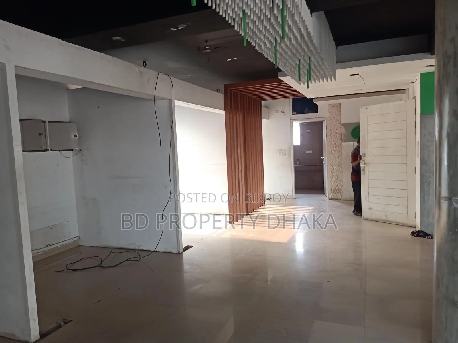 2750 Sqft Nice Open Office Space Rent in Banani