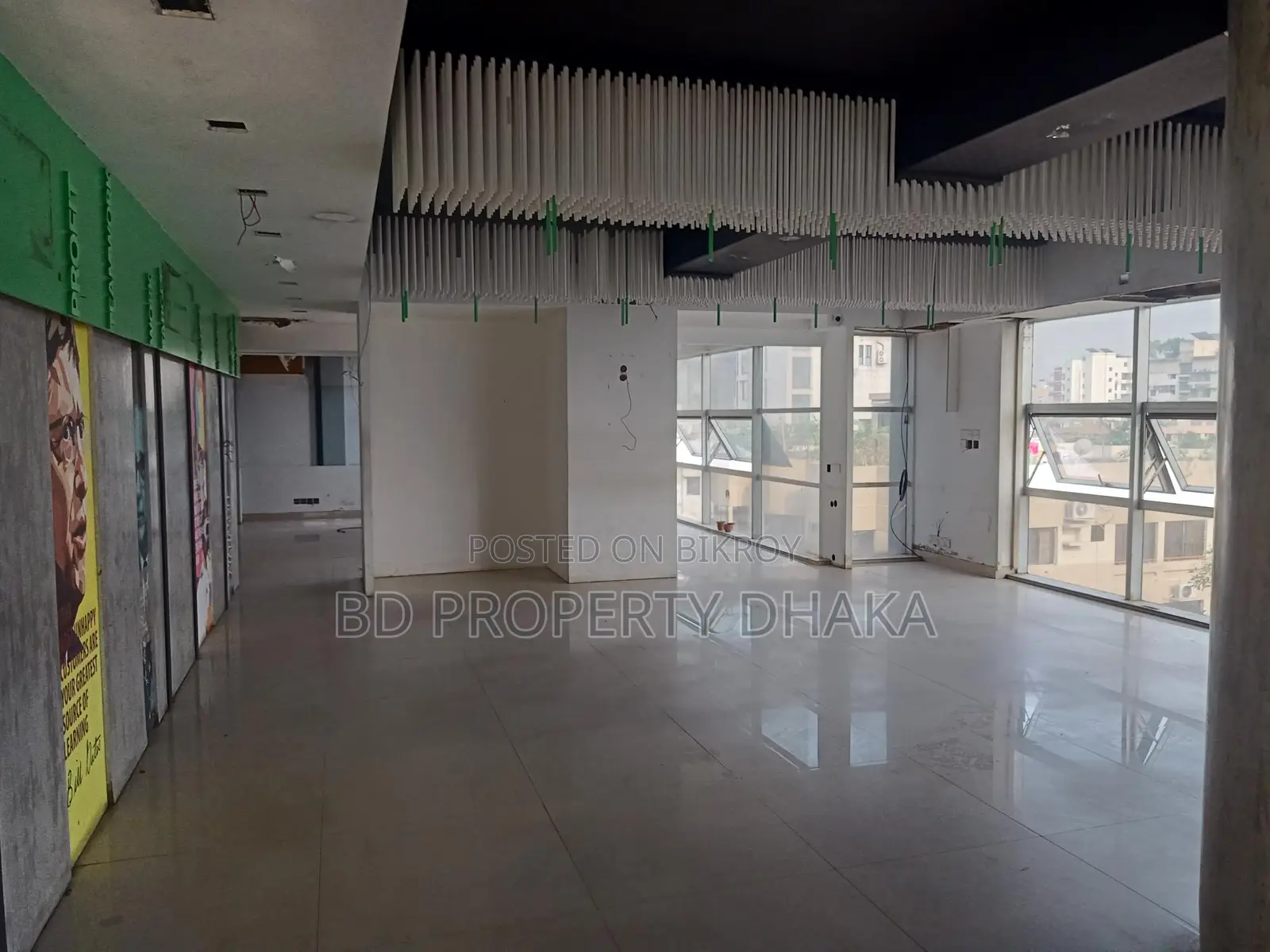 2750 Sqft Nice Open Office Space Rent in Banani