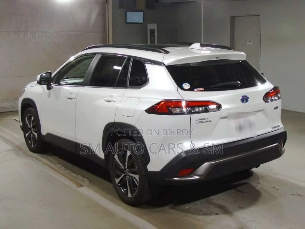 Toyota Corolla Cross Z Pearl Full Option 2021
