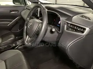 Toyota Corolla Cross Z Pearl Full Option 2021