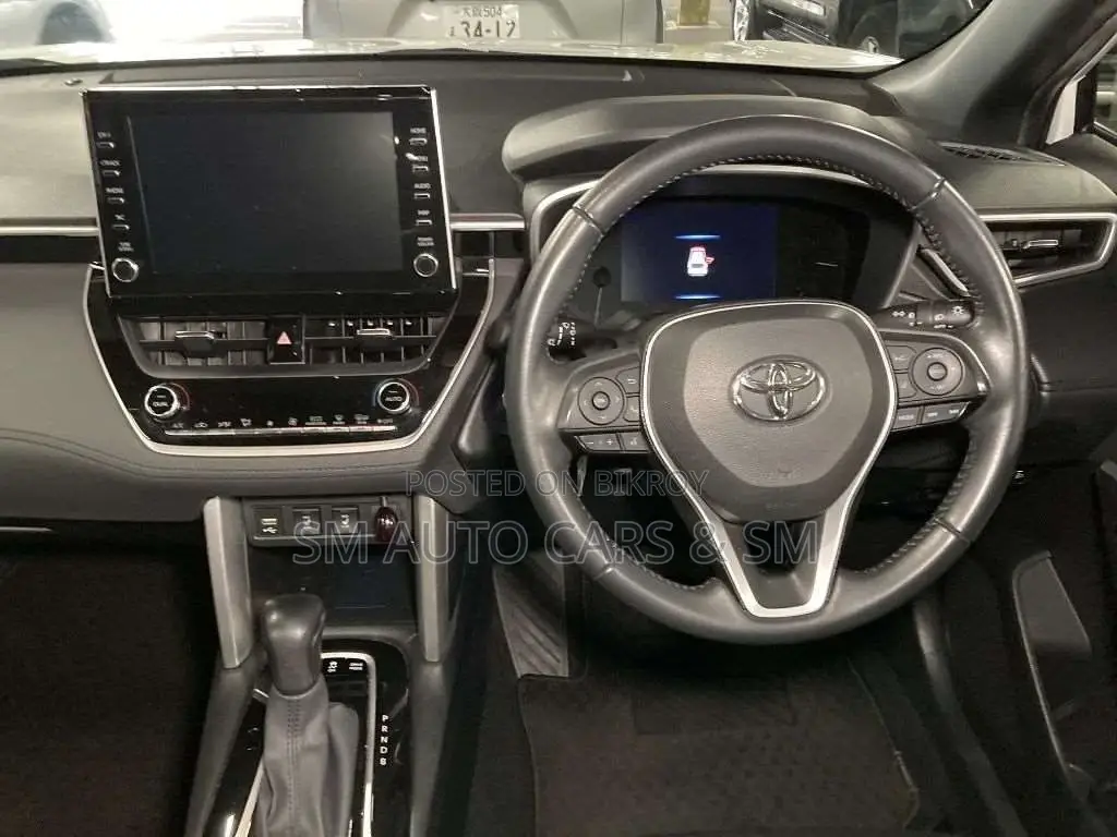 Toyota Corolla Cross Z Pearl Full Option 2021