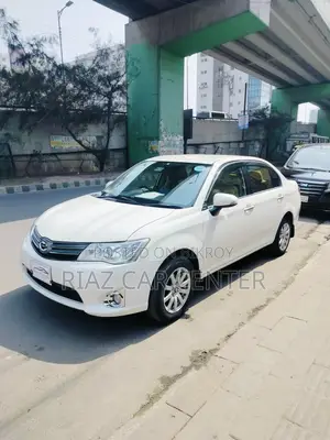 Toyota Axio 2014