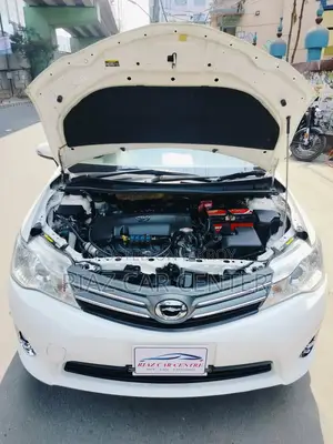 Toyota Axio 2014