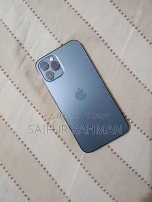 Apple iPhone 12 Pro . (Used)
