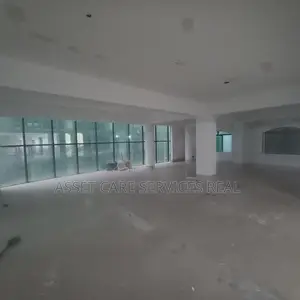 গ্রাউন্ড ফ্লোর ৫৩০০ স্কয়ার ফিট @ ভাড়া হবে