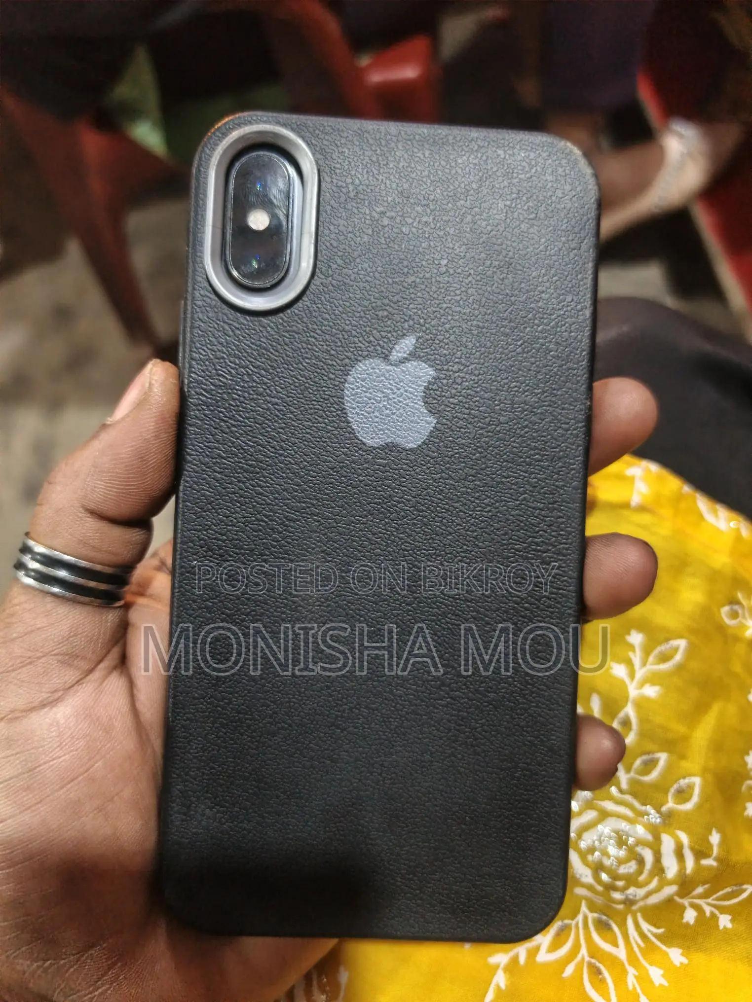 Apple iPhone X . (Used)