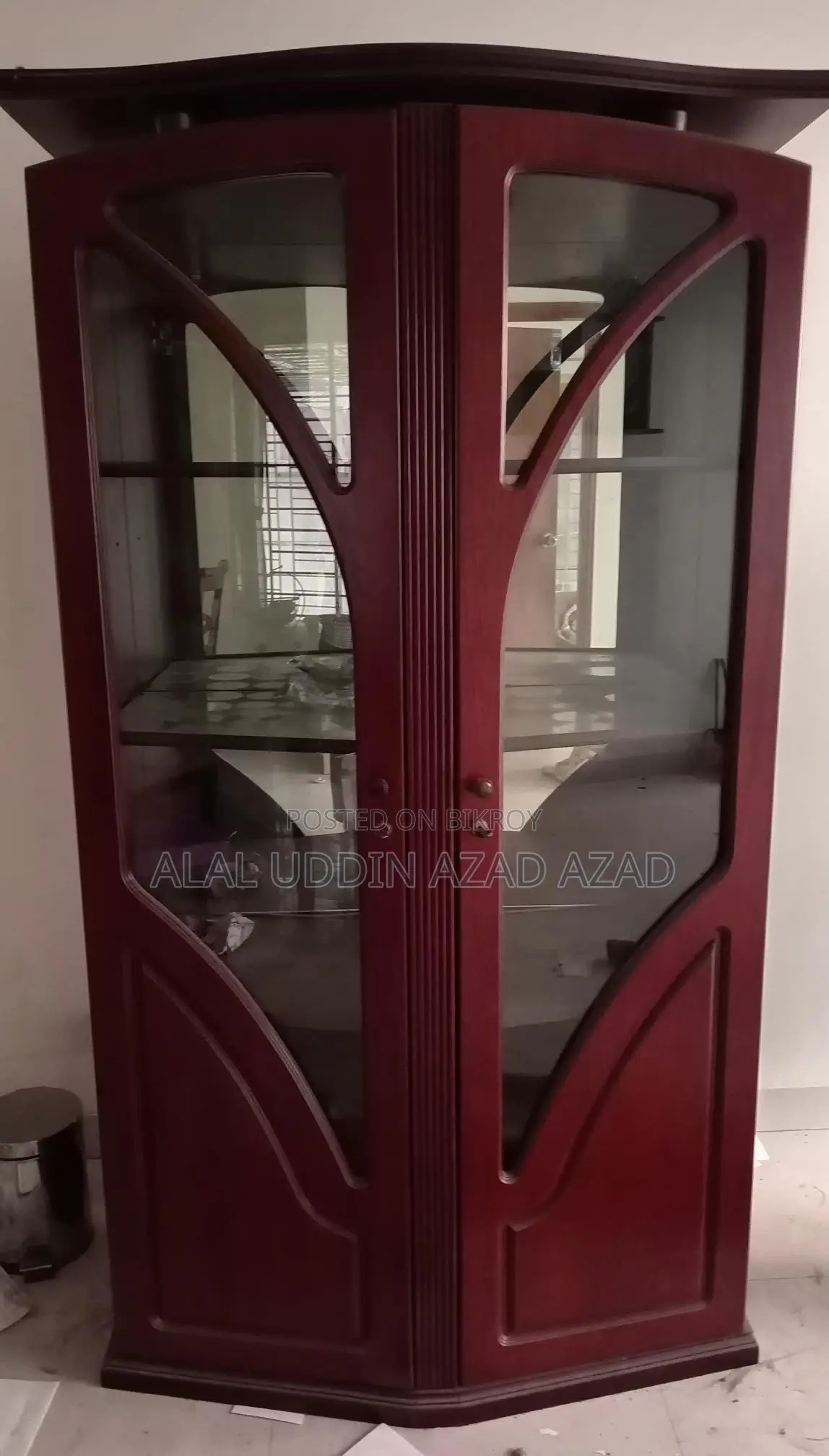 Almirah for Sale
