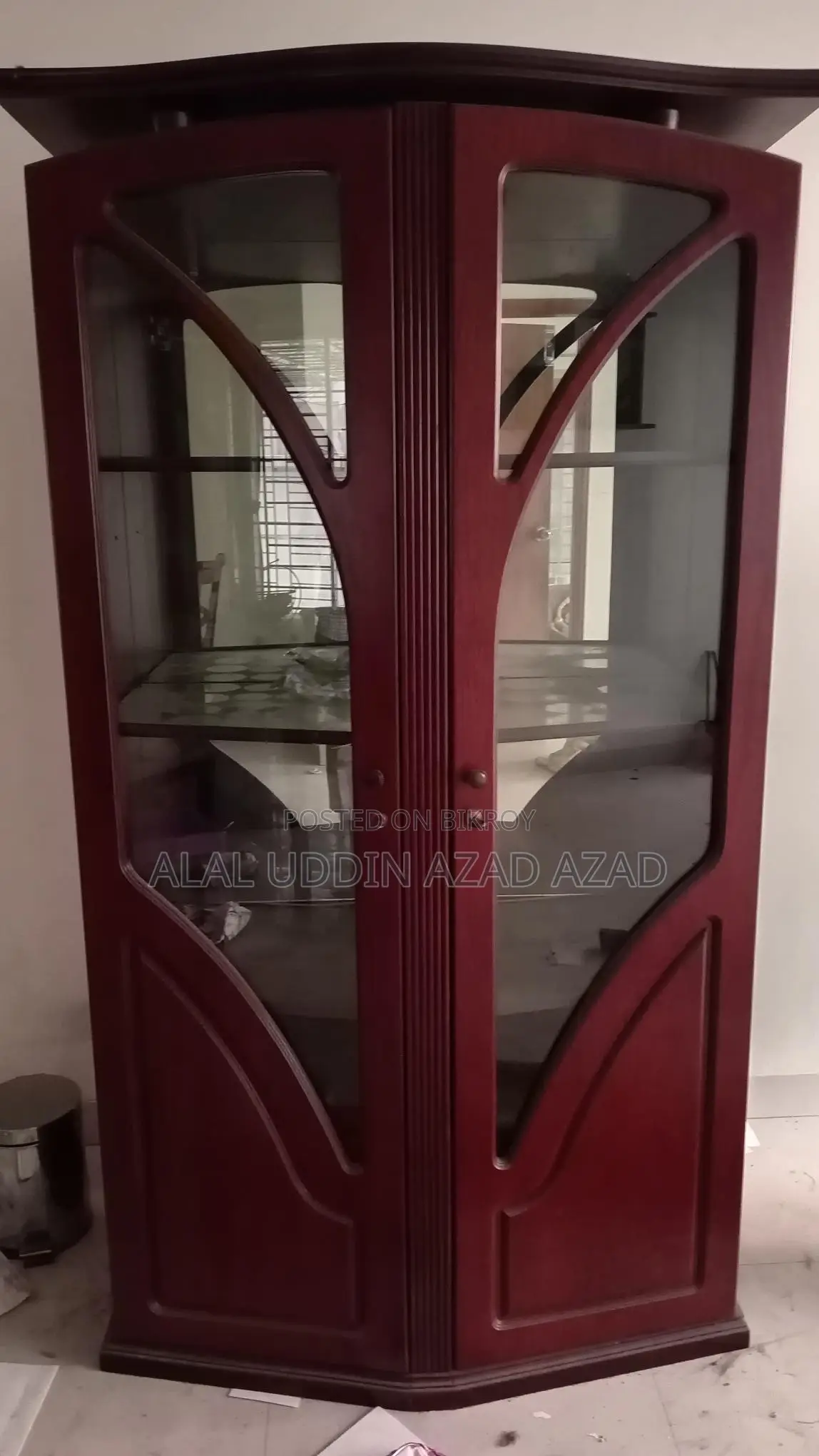 Almirah for Sale