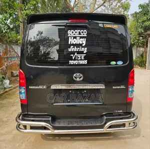 টয়োটা হাইএস জিএল হাফ সিলিং ২০১৯