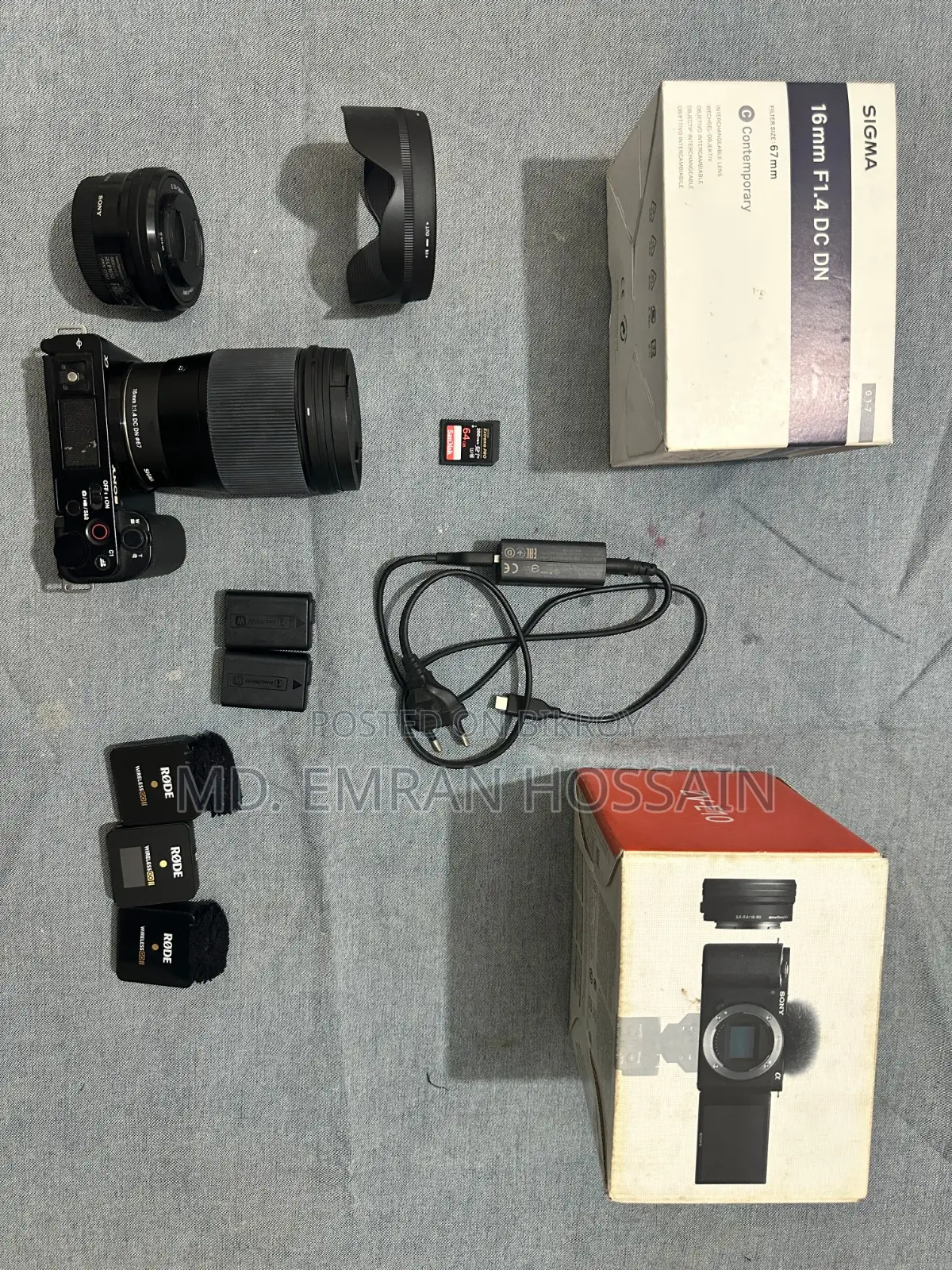 Sony ZV-E10 with 16-50mm Lens