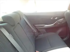 Toyota Premio F-L Package 2021