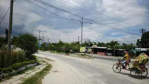 12 Katha Plot for Sale in Uttara Sector 17, G Block, Road Avenue 5