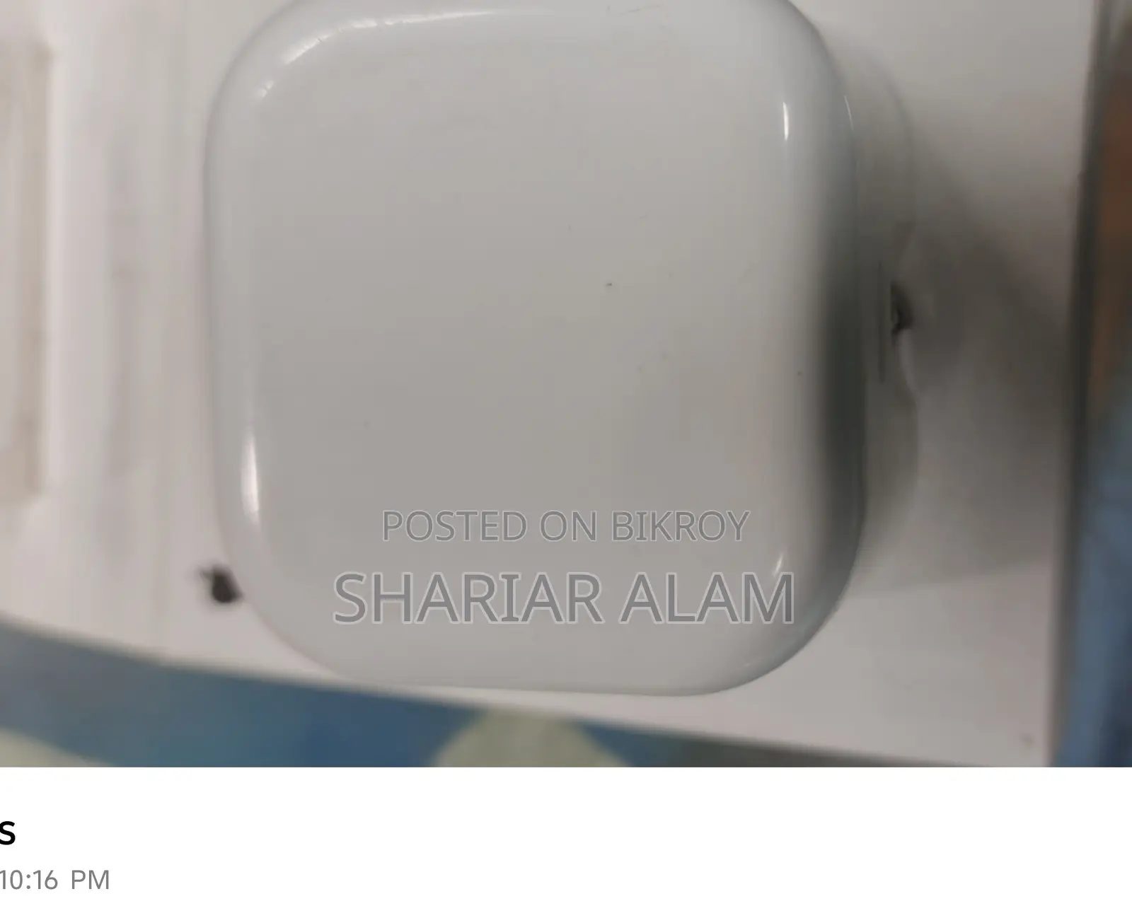 iPhone Adaptor