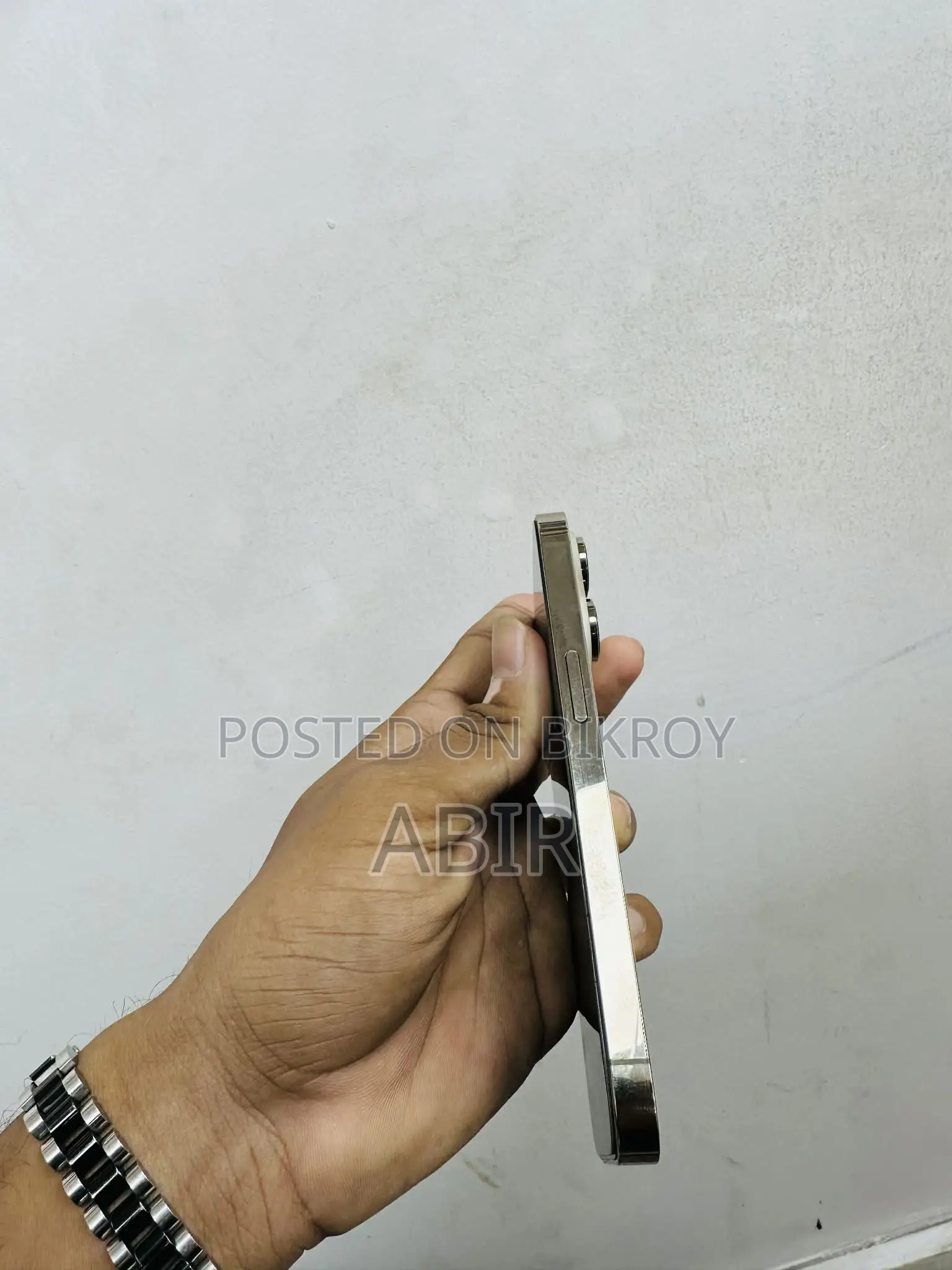 Apple iPhone 14 Pro . (Used)