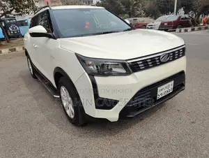 Mahindra XUV500 G Edition 2020