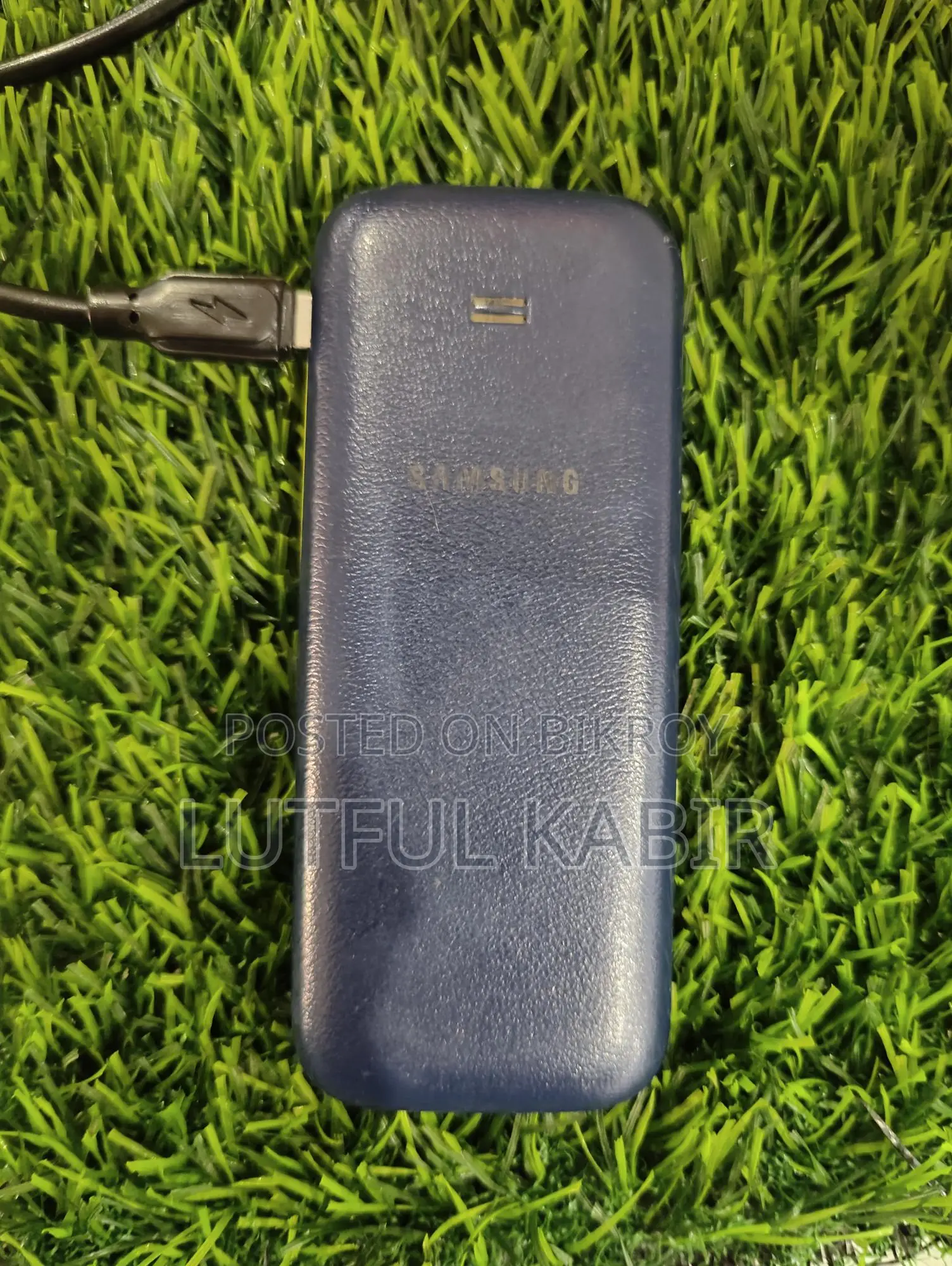 Samsung Guru Music 2 . (Used)
