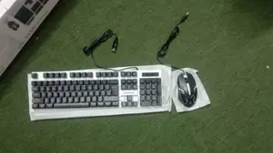 কিবোর্ড বিক্রির জন্য