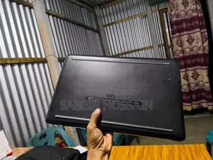 Hp laptop Corei 3 gen 7th HDD 1 TB