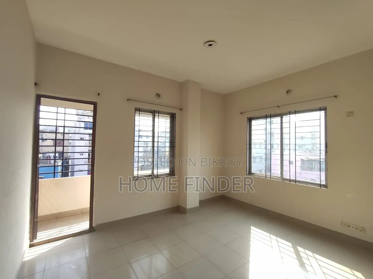 3100 SqFt Exclusive Apartment Rent For Office