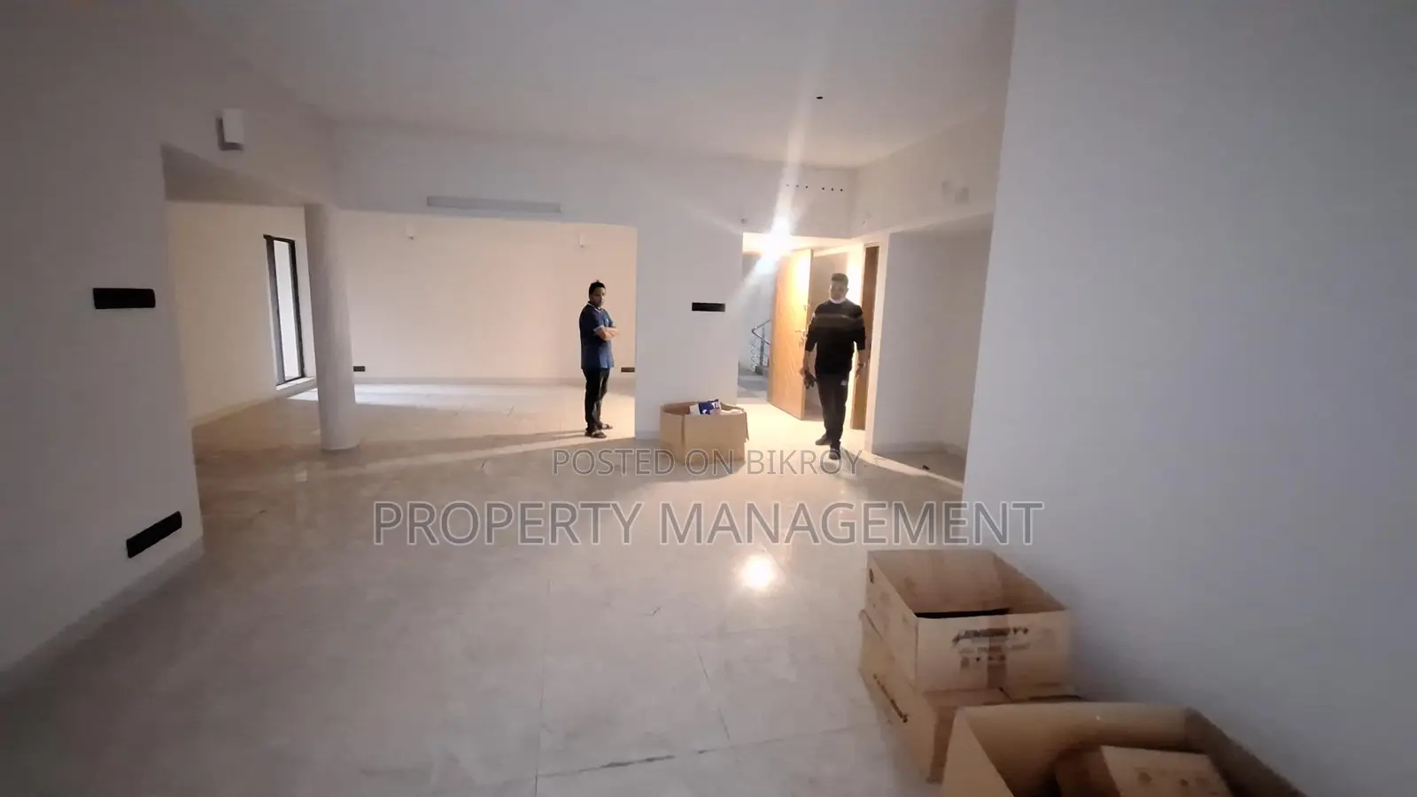 2100 Sqft Office Space For Rent in Gulshan 1 with Nice View
