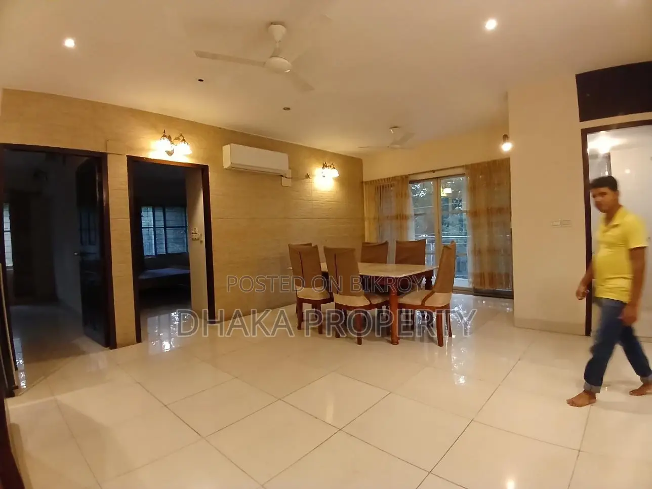 Wonderful Full Furnish Apartment Rent at Gulshan 2.Diplomatic Zone