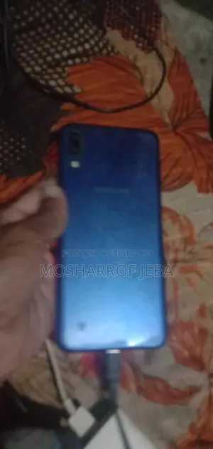 Samsung Galaxy M10 (Used)