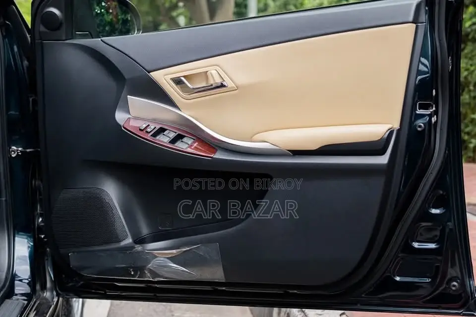 Toyota Premio Fex Package Mica 2019