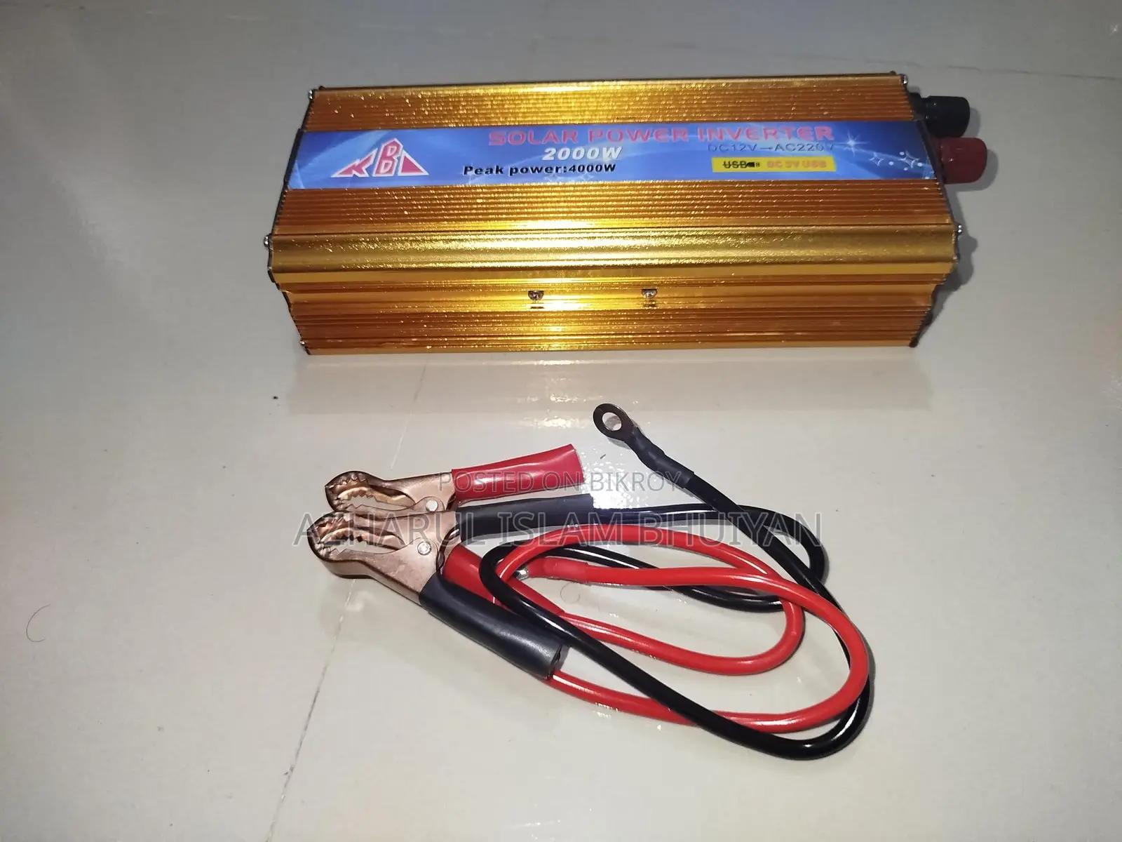 12 Volt DC to 220V AC Car Inverter