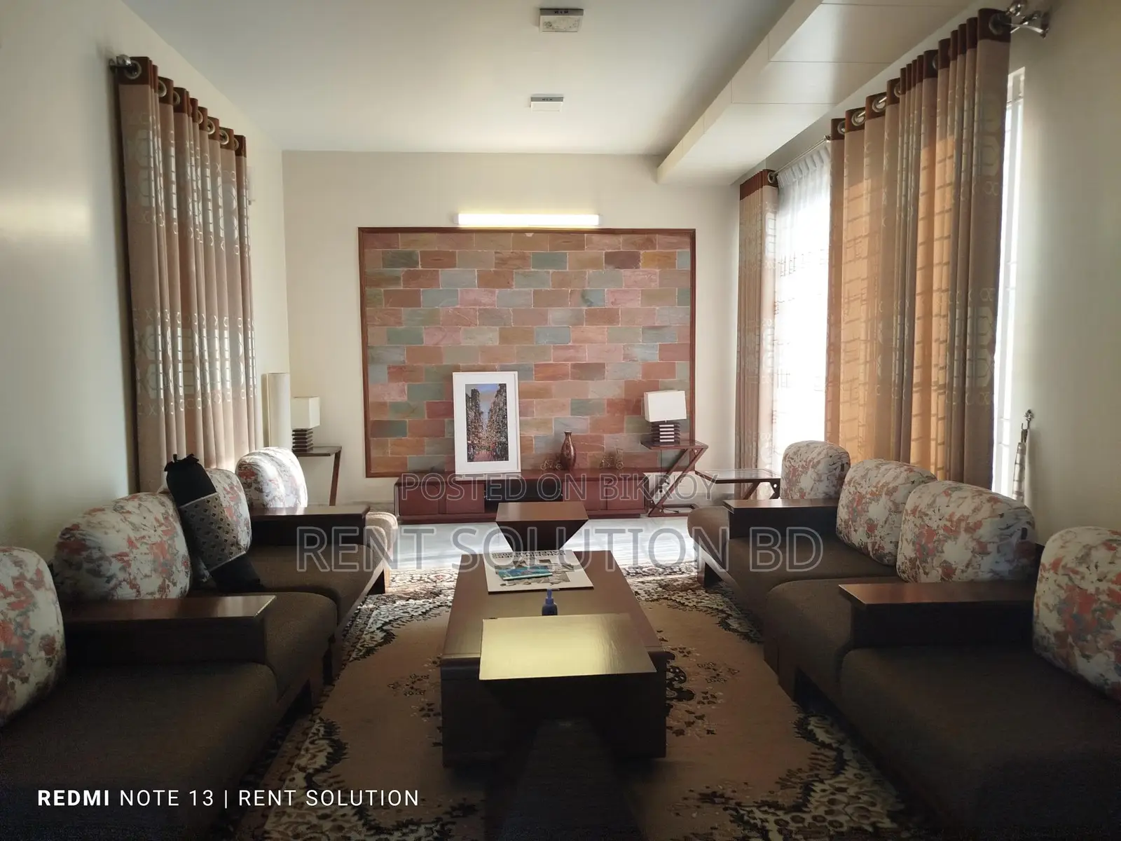 বারিধারায় ভাড়ার জন্য ফার্নিশড অ্যাপার্টমেন্ট (জিম ও সুইমিং পুল সুবিধাসহ)