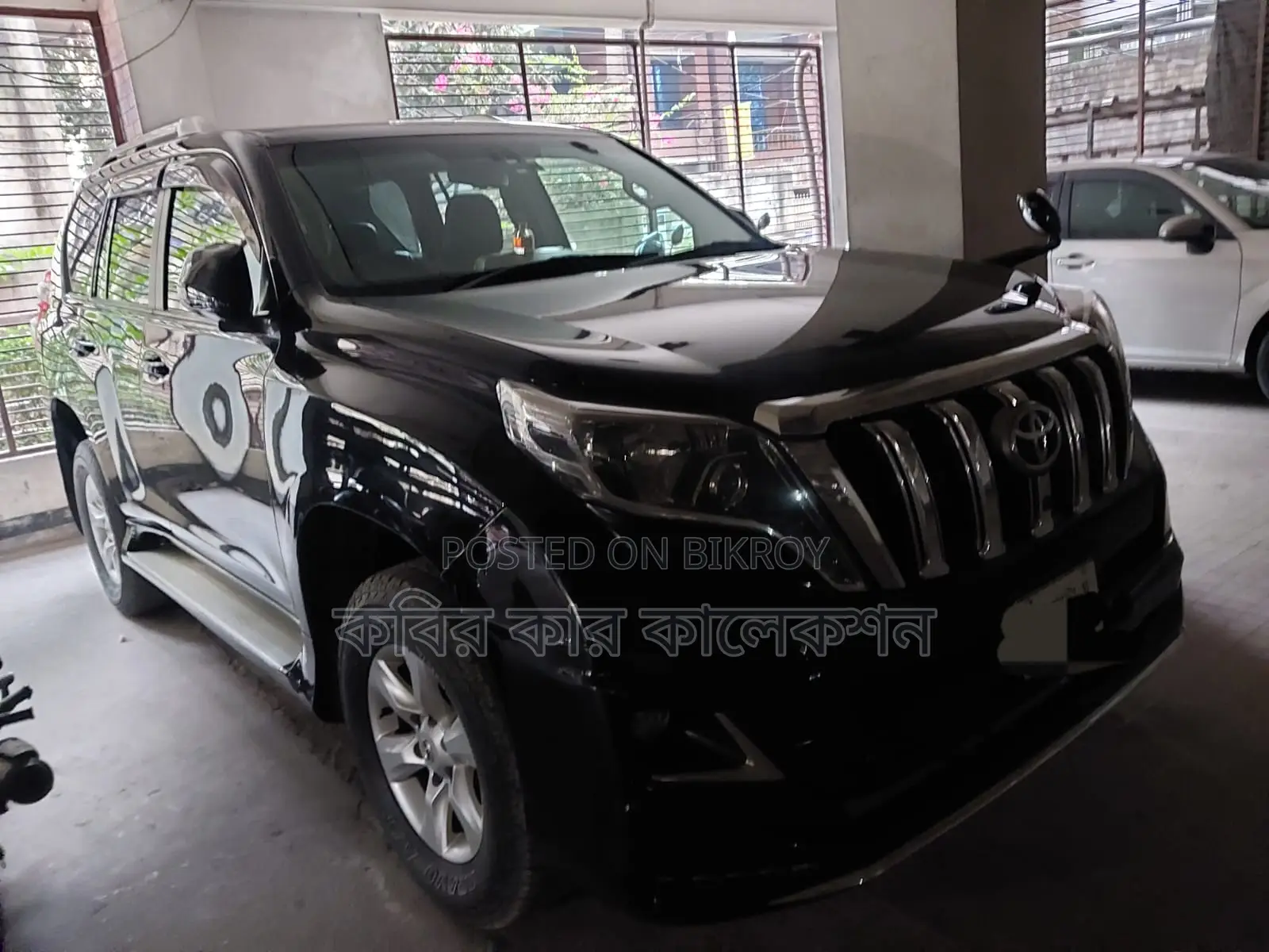Toyota Prado sunroof 2013