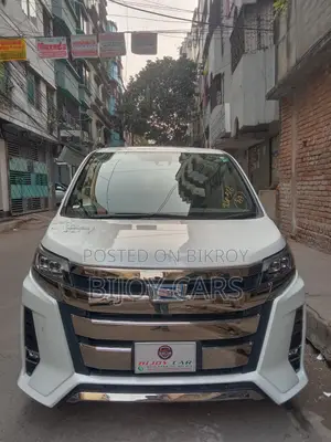 Toyota Noah 2020