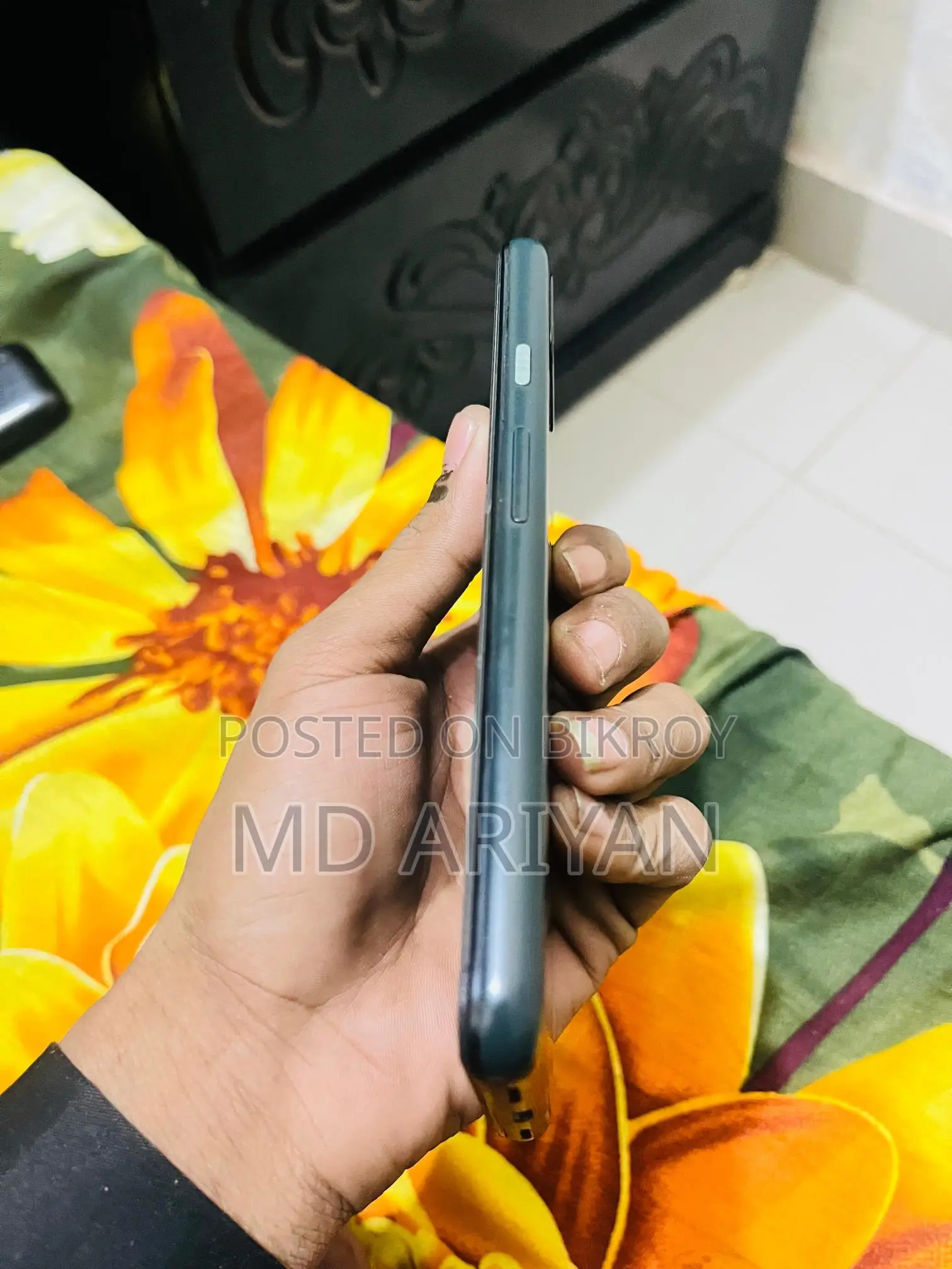 Google Pixel 5a . (Used)