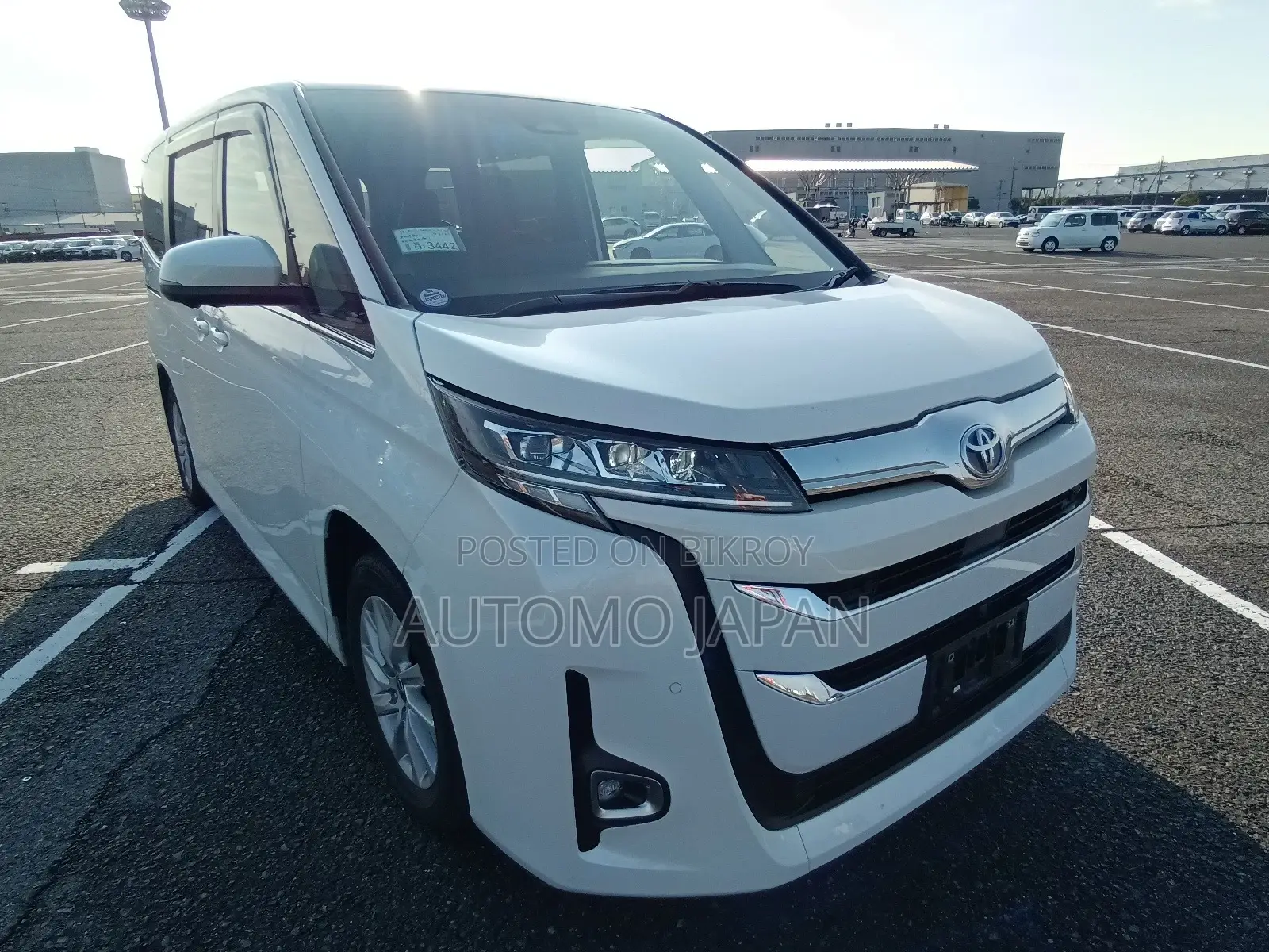 Toyota Noah Z 2022