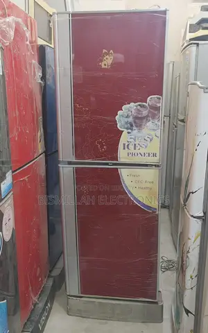 সুপার অ্যারিস্টন ১২ সিএফটি গ্লাস ডোর রেফ্রিজারেটর